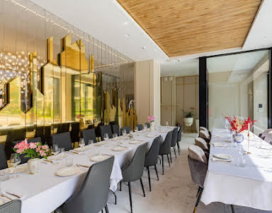  ресторан The Lobby Bar