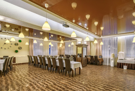 Ресторан на 1 этаже в Переговорная комната