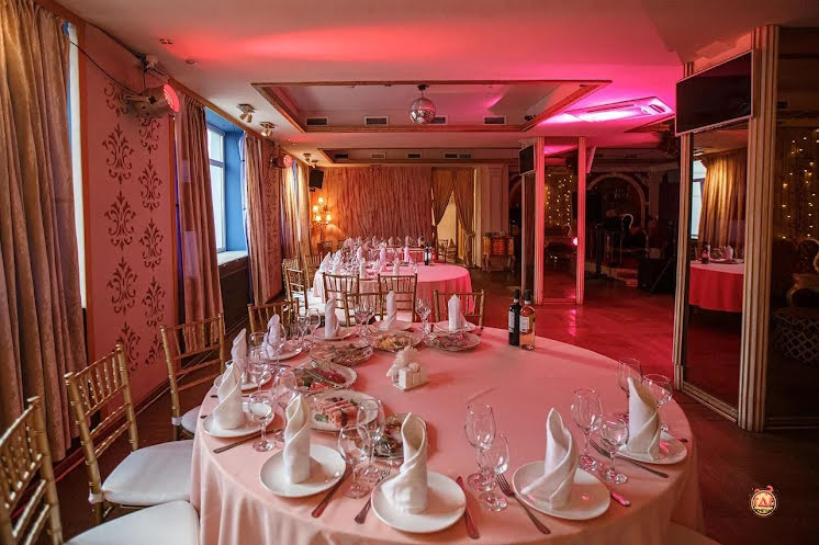 Банкетный зал «Трубадур»  в «АлхимIQ» фотография №18