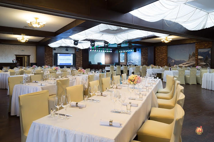 Основной зал в «Васильевский» фотография №11