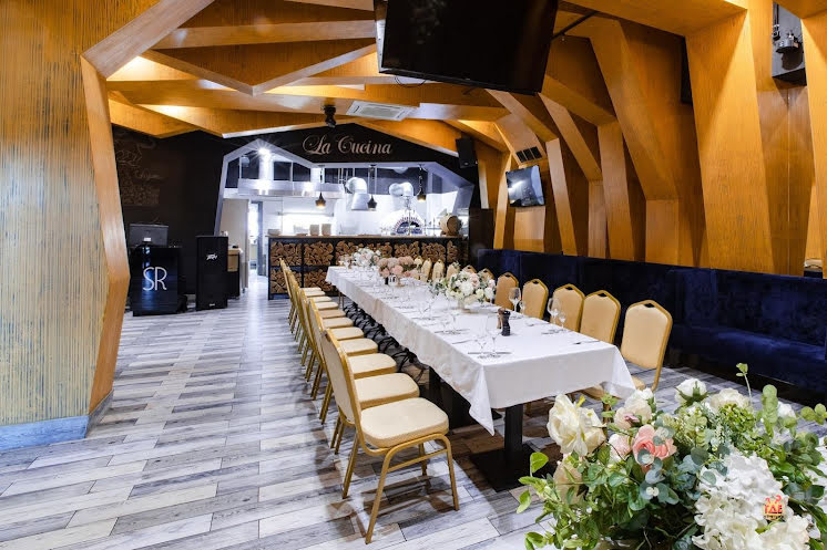 Основной зал  в «Sanremo» фотография №4