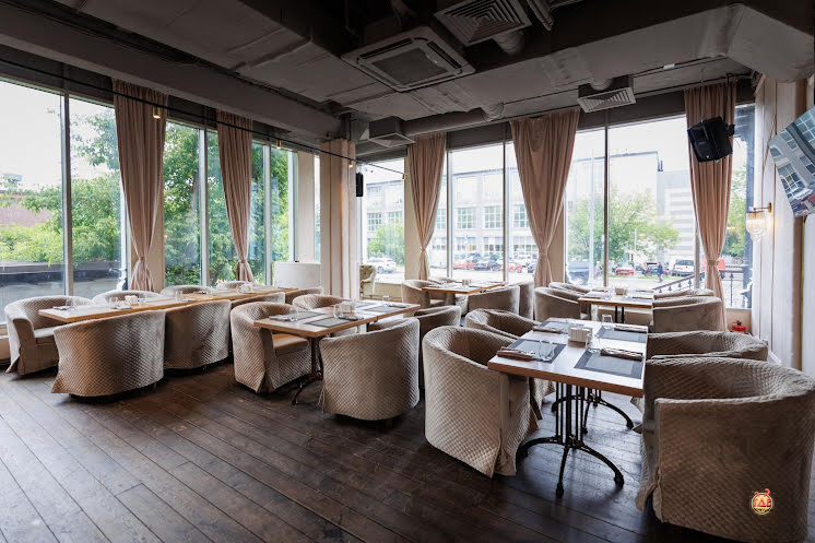 Малый караоке зал в «Сытый лось на Большой Семёновской» фотография №4