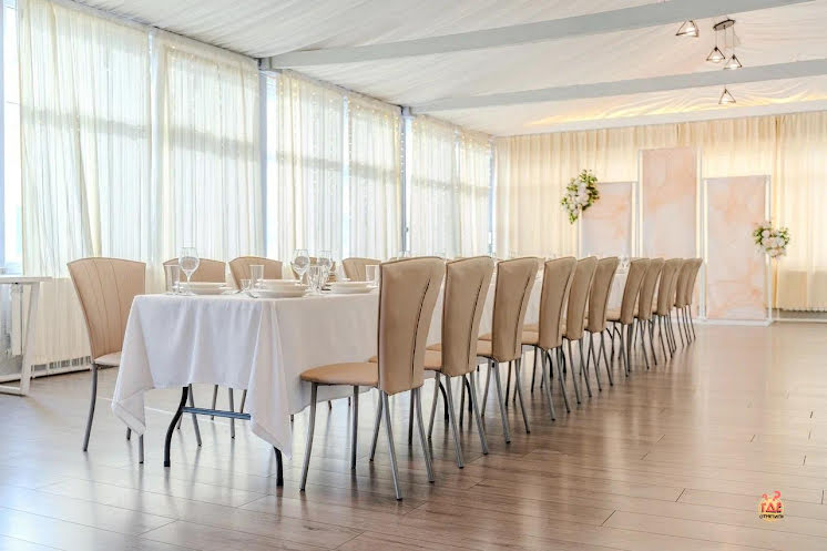 Зал на 120 человек в «Artest» фотография №4