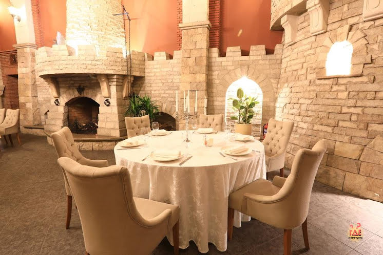 Зал  «Рыцарский»  в «Дворянское гнездо» фотография №10