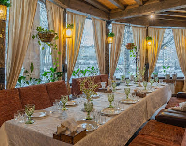  ресторан Место Встречи на Композиторов