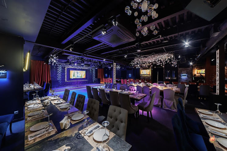 Основной зал  в «Наблюдатель» фотография №8