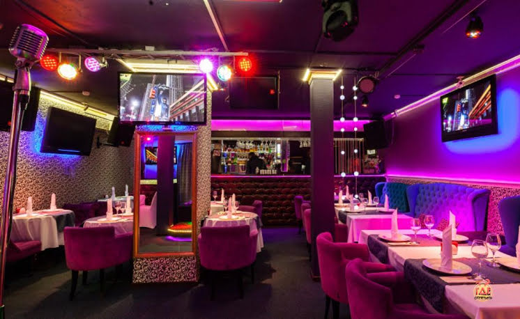 Основной зал в «Карамель» фотография №1