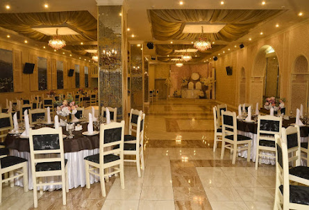 Buta Palace в Buta Palace