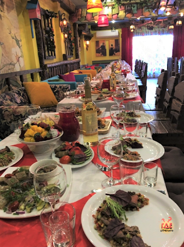 Основной зал в «Охотничий рай» фотография №7