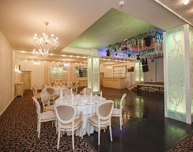  ресторан Волга & Ванильное небо