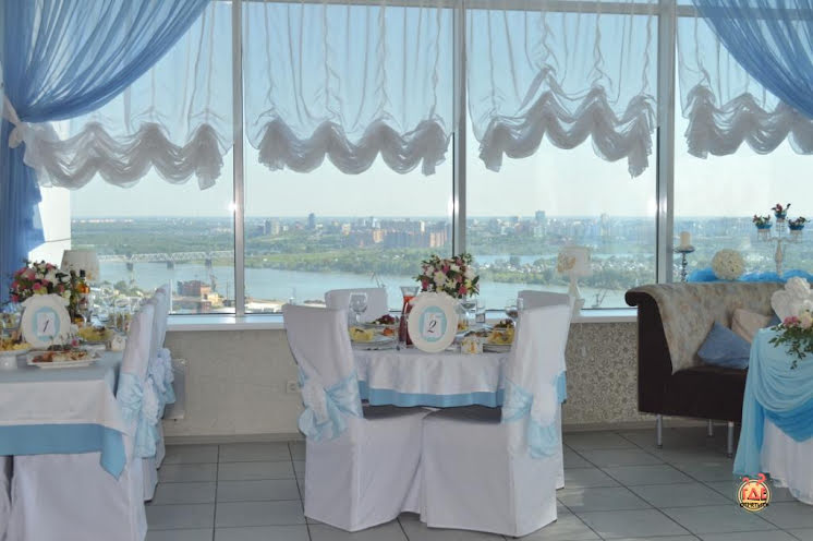 Основной зал в «Sky Lounge» фотография №14