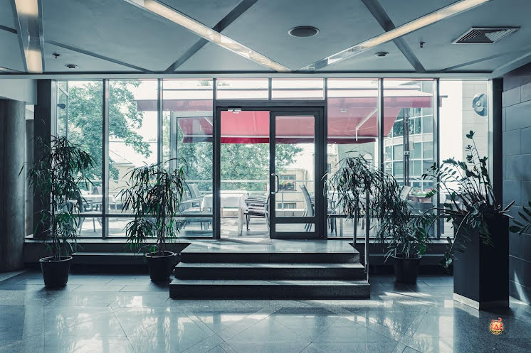 Терраса в «KorovaBar» фотография №3