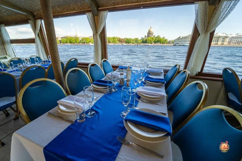 Теплоход "Мираж" фотография №3