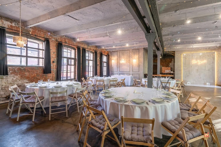 Основной зал  в «SoldOut» фотография №4