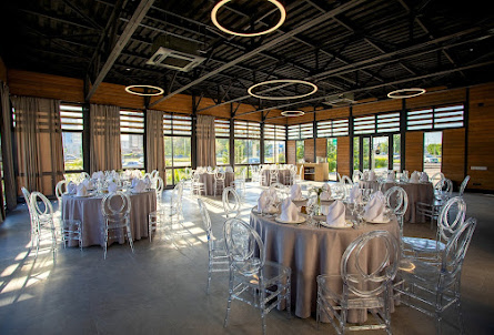 Летний банкетный зал  в Летний банкетный зал 