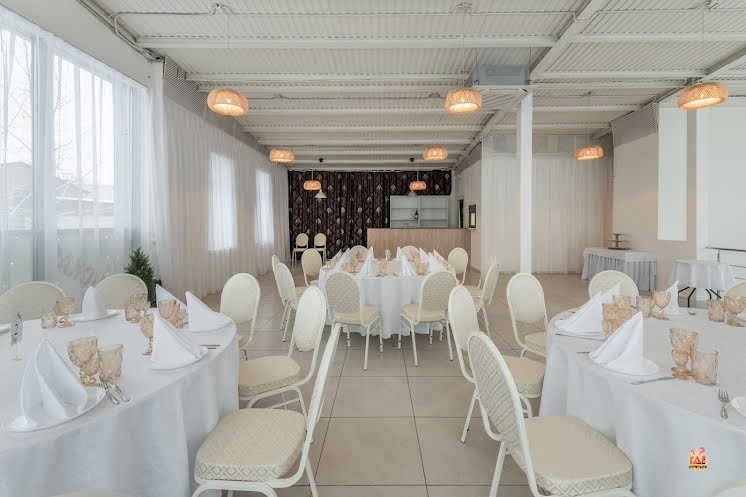 Банкетный зал в «GeLatte family» фотография №2