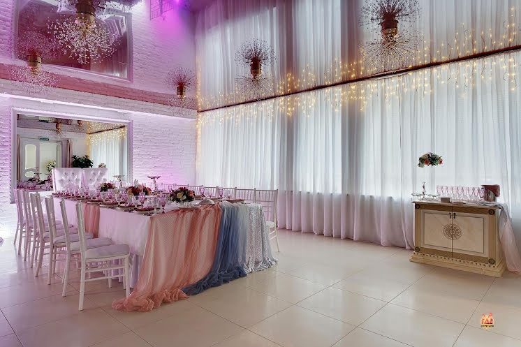 Малый зал в «Мон Амур» фотография №6