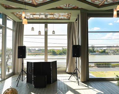  ресторан Stephania