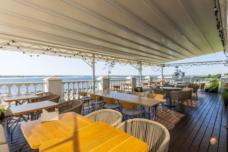 Летняя терраса в «Веет» фотография №1