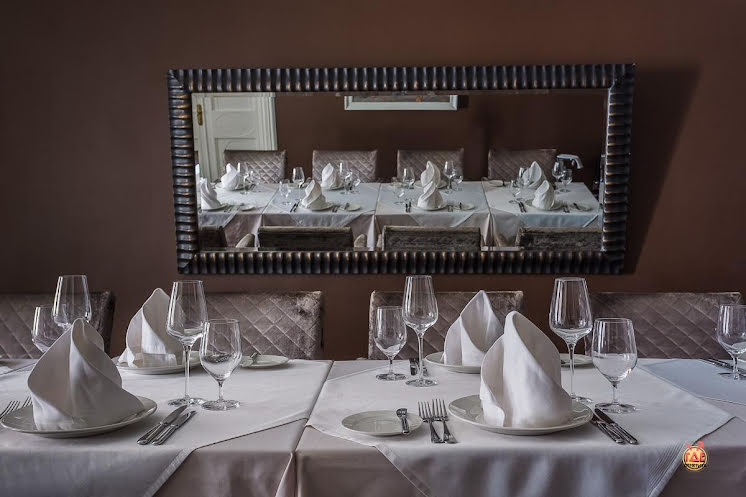 Второй обеденный зал в «Гусятникоff» фотография №5