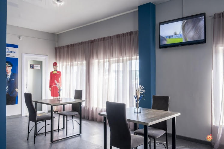 Верхний зал в «Pilot» фотография №1