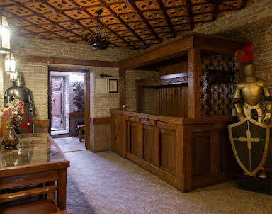 Новый год в Эскалибур