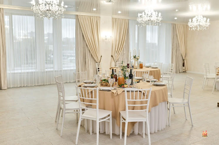 Большой зал в «Империя» фотография №8