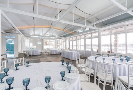 Веранда «Лазурная» в Веранда «Над рекой»