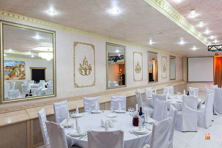 Зал «Версаль» в «Авиньон» фотография №3