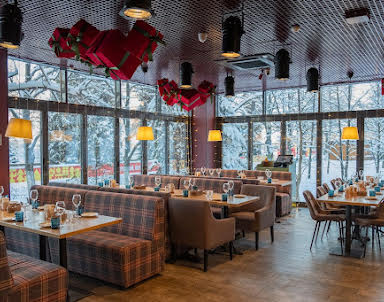  ресторан Перчини Grill & Wine на Волжском проспекте