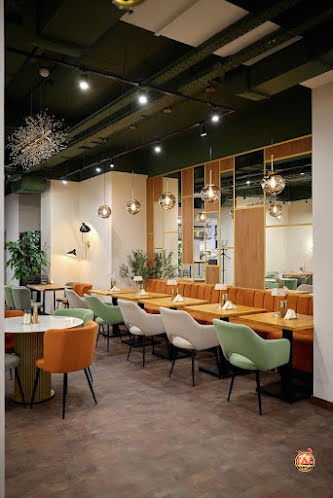 Малый зал  в «Вкусная компания на Советской Армии» фотография №11