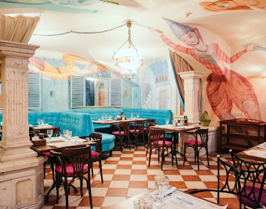 День рождения в Mama Roma