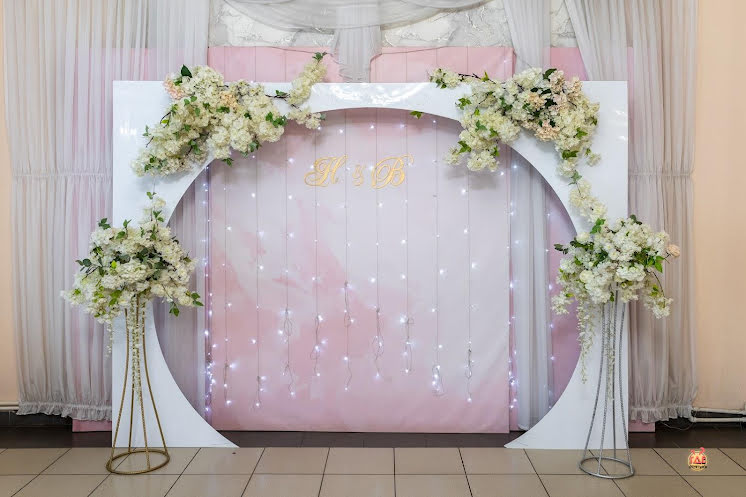 Основной зал в «Смак на Ямашева» фотография №18