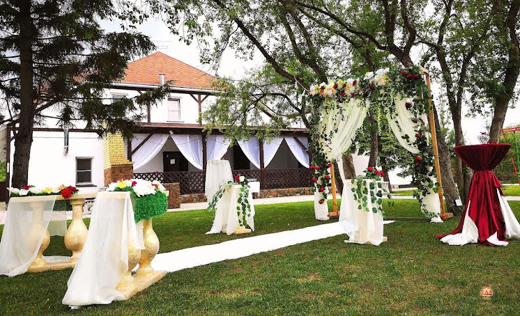 Закрытая веранда на 50 человек в «Подгородный» фотография №7