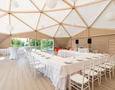  ресторан Светлое место