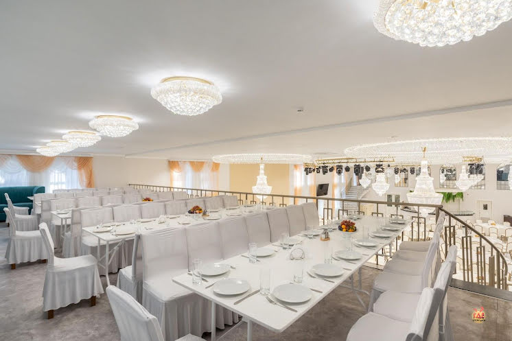 Зал ресторана в «Shalet» фотография №8