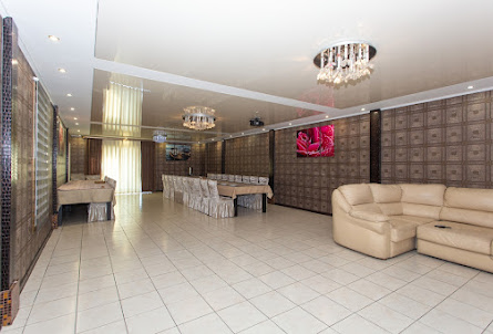 Зал №2 в Зал №3