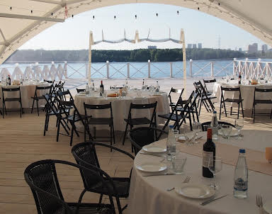 День рождения в Плакучая Ива & Marea