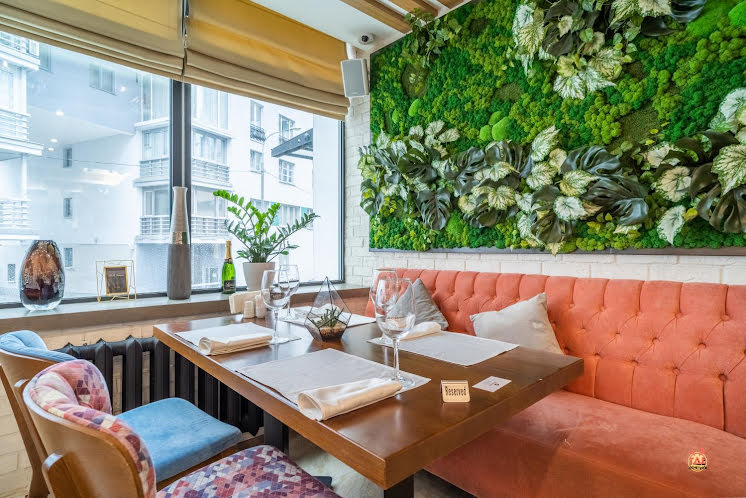 Основной зал  в «Brosko» фотография №19