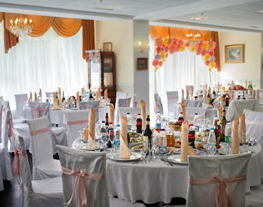  ресторан ZVENIGOROD