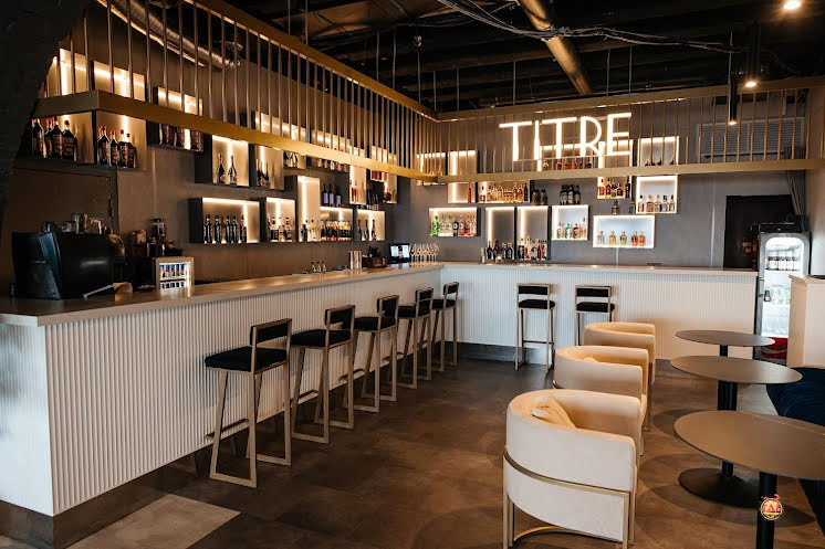 Основной зал  в «Титре» фотография №7