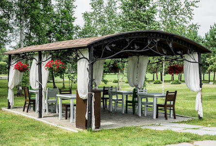 Беседка на 20 человек в Беседка на 10 человек