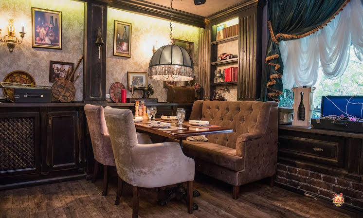 Основной зал  в «Штоф» фотография №12