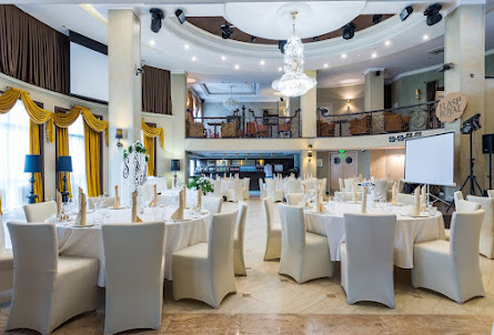 Зал Dinner в Караоке-зал 