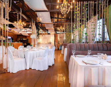 Новый год в Артист