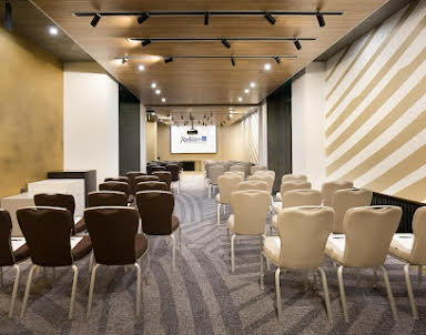  ресторан Radisson Blu