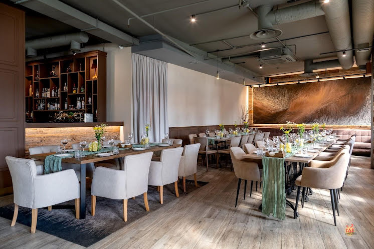 Основной зал  в «Жаровня» фотография №6