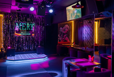 Караоке в Веранда 