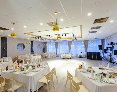  ресторан Истра Гарден