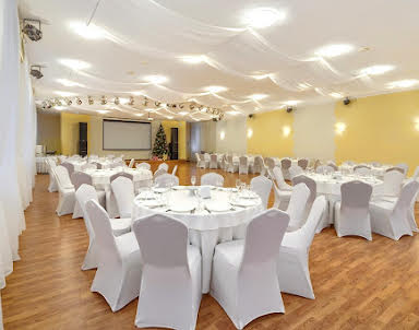  ресторан Волга